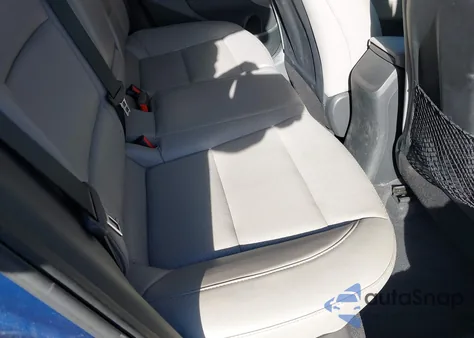 2019 Hyundai Elantra Limited z USA, uszkodzony, nr VIN 5NPD84LF9KH437440